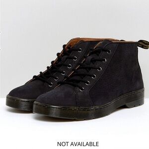 (M8/L9) Doc Martens leather 6 eye chukka boots